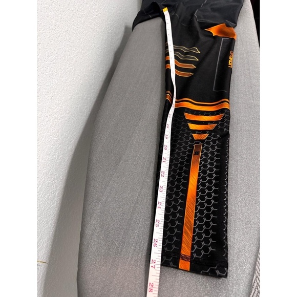 Drakon x Batman Special Edition Compression Leggings – DC Comics Superhero - Picture 11 of 11